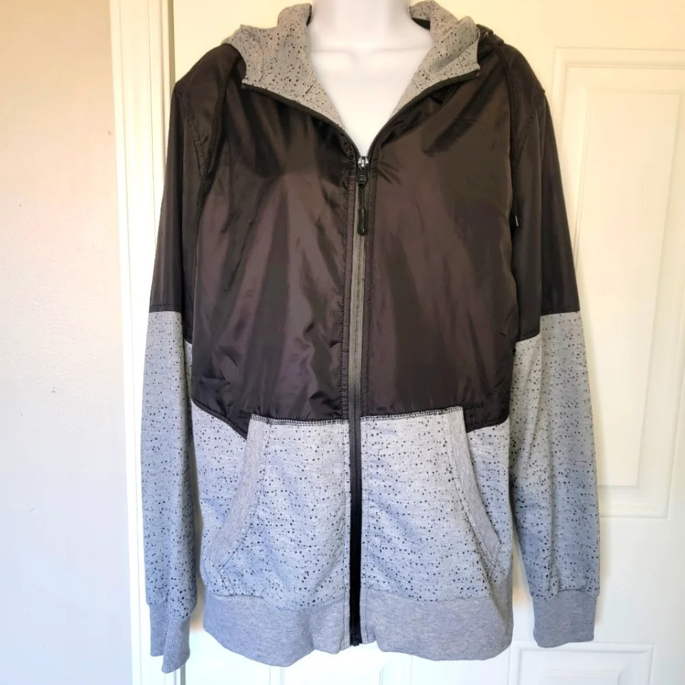 American Stitch black and gray full zip hooded jacket. Men's or unisex M